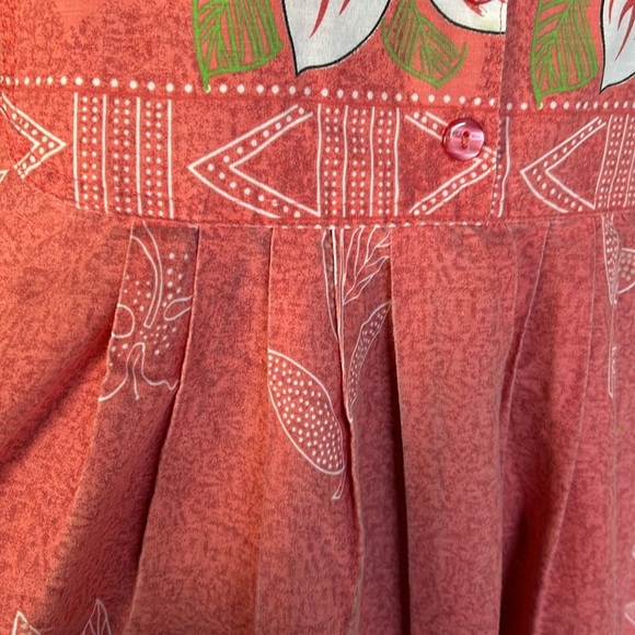 Vintage Hawaiian Tropical Coral Pink Cotton Short Sleeve Midi Muumuu Housedress - Picture 5 of 11